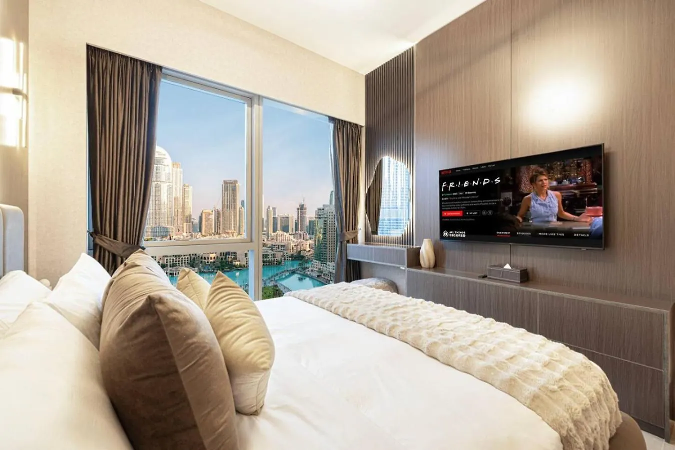 New Years Luxury Burj Khalifa And Fountain Views Apartment Dubai