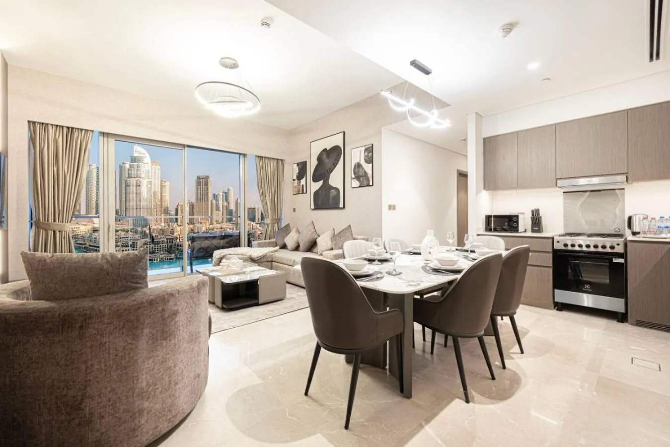 New Years Luxury Burj Khalifa And Fountain Views Apartment Dubai