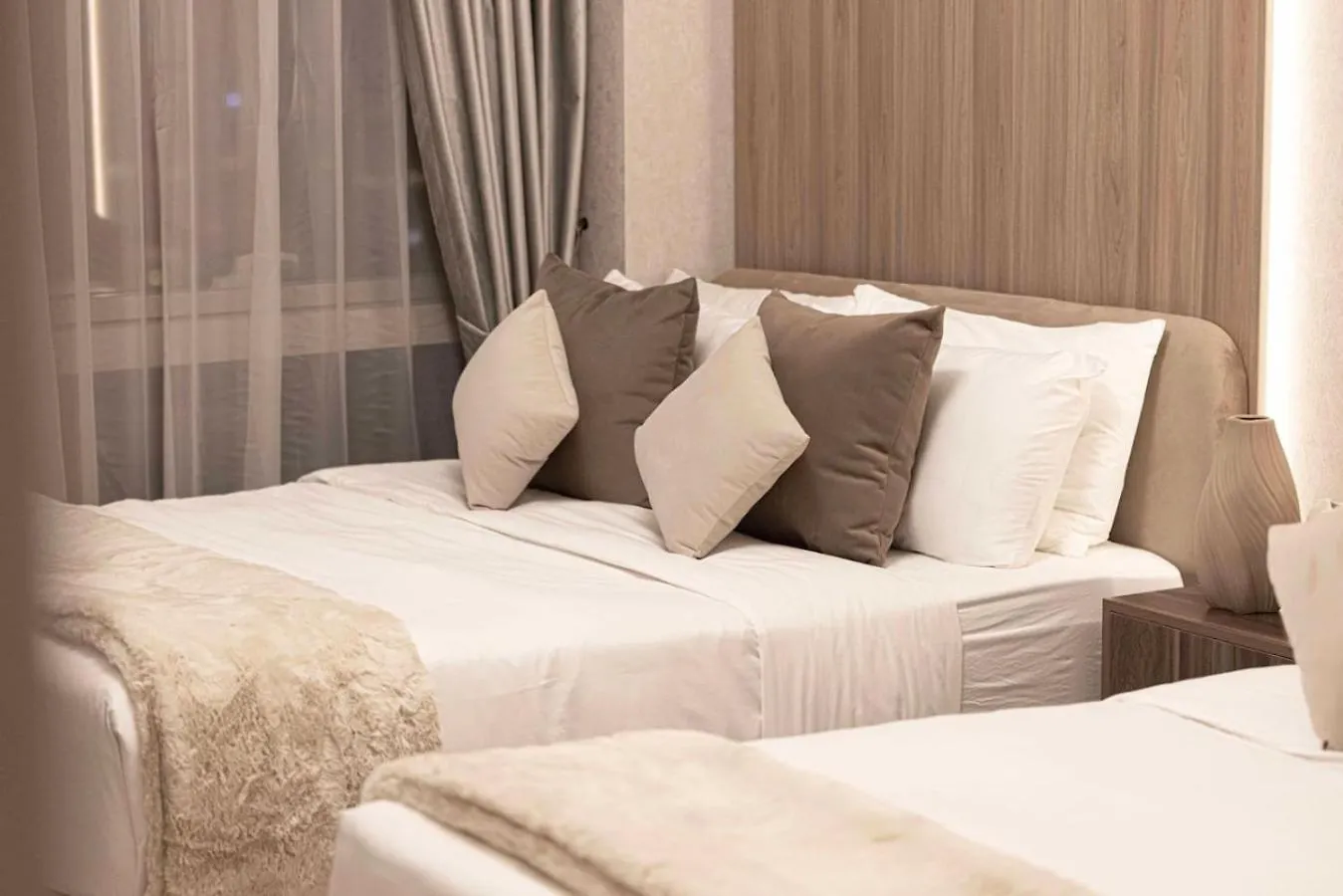 New Years Luxury Burj Khalifa And Fountain Views Apartment Dubai