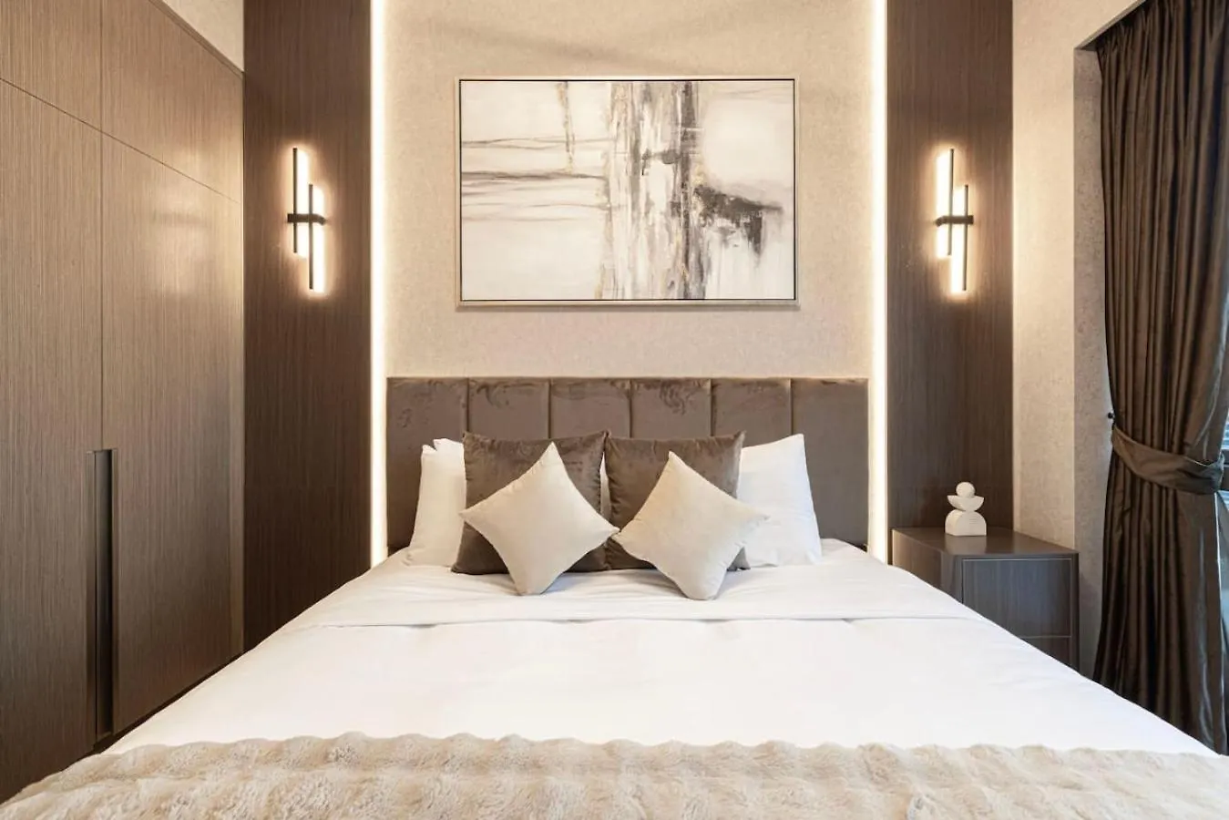 New Years Luxury Burj Khalifa And Fountain Views Apartment Dubai