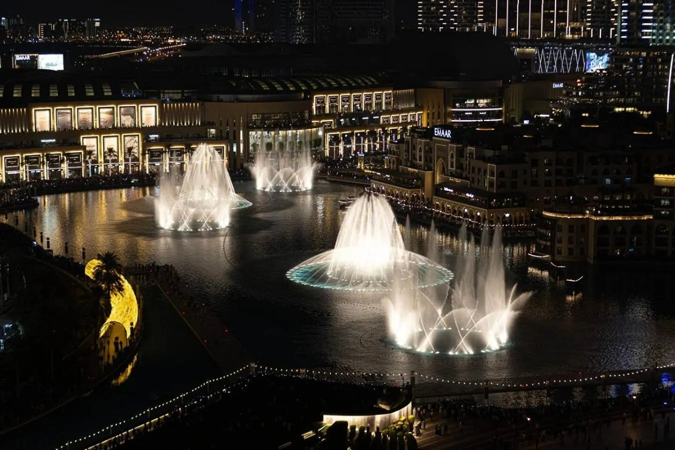 New Years Luxury Burj Khalifa And Fountain Views Lägenhet Dubai Förenade Arabemiraten